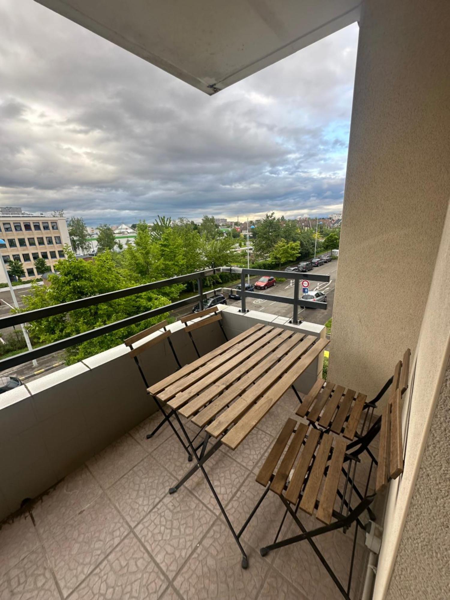 Ferienwohnung Tres Beau Trois Pieces Avec Vue Degagee Straßburg Zimmer foto